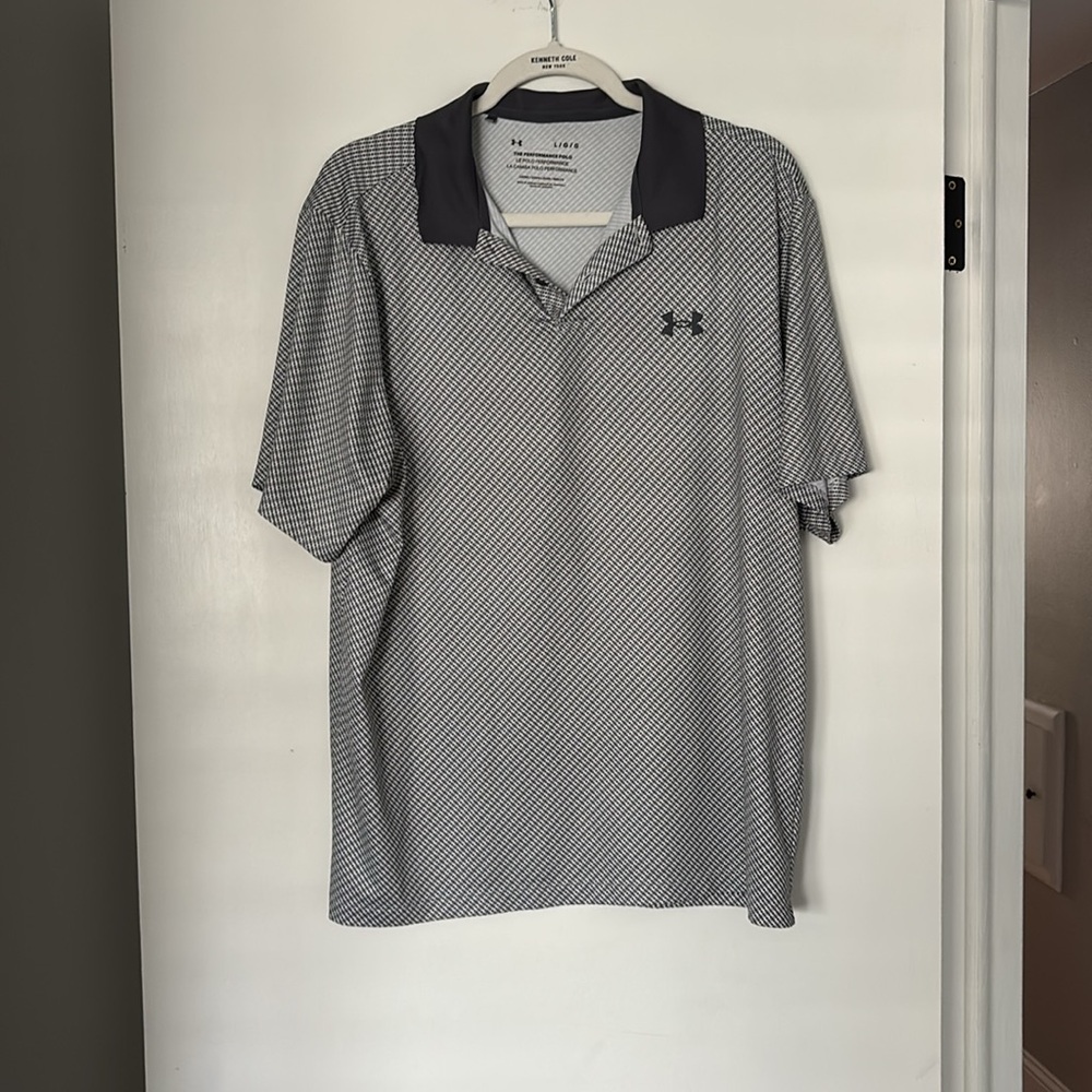 Men’s under armour gold polo